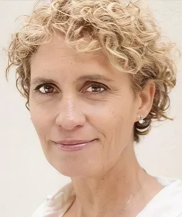 Portrait of facilitator Fiona Gillies