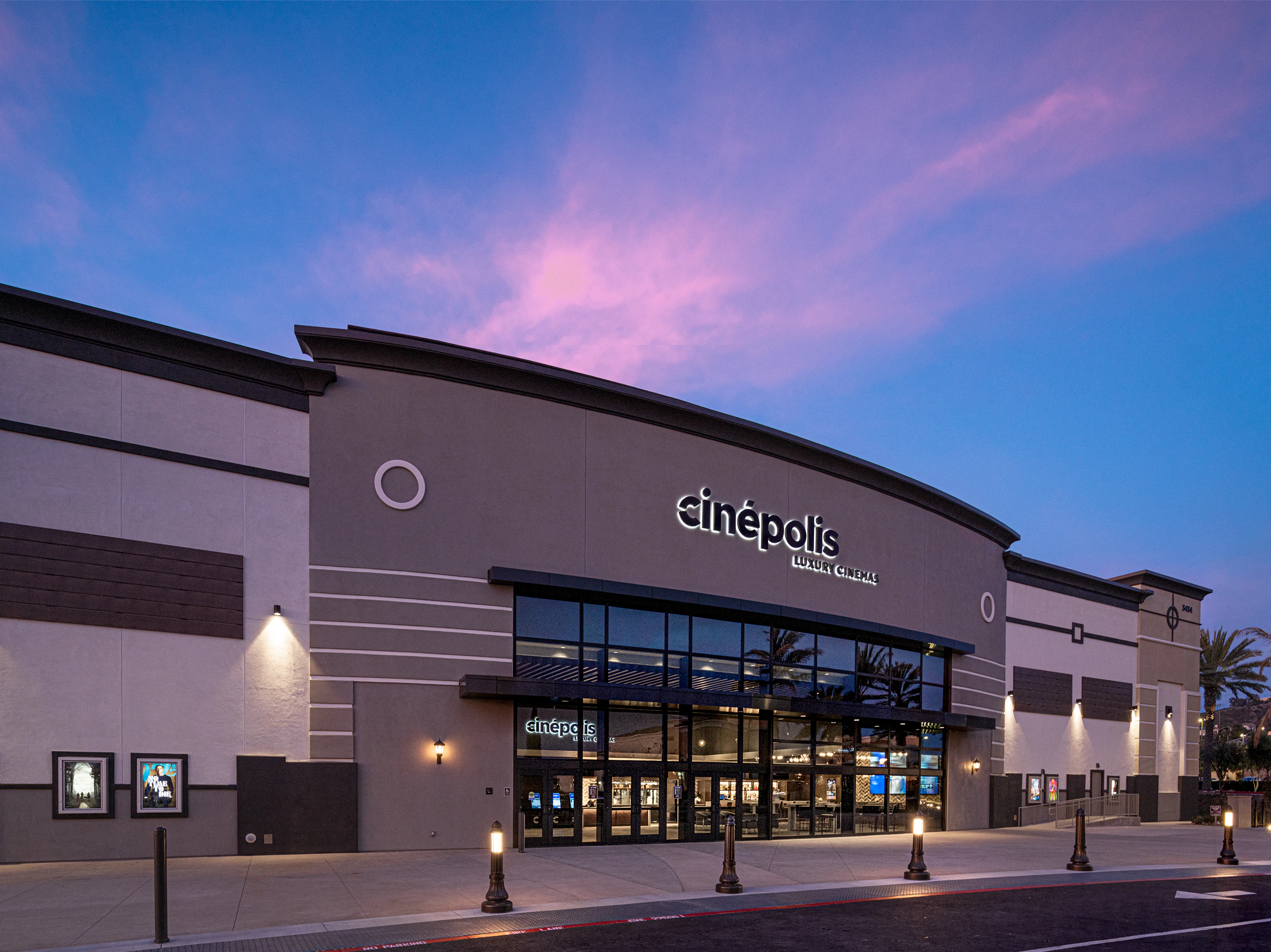 Cinepolis USA | La Costa Town Square | Theater Details