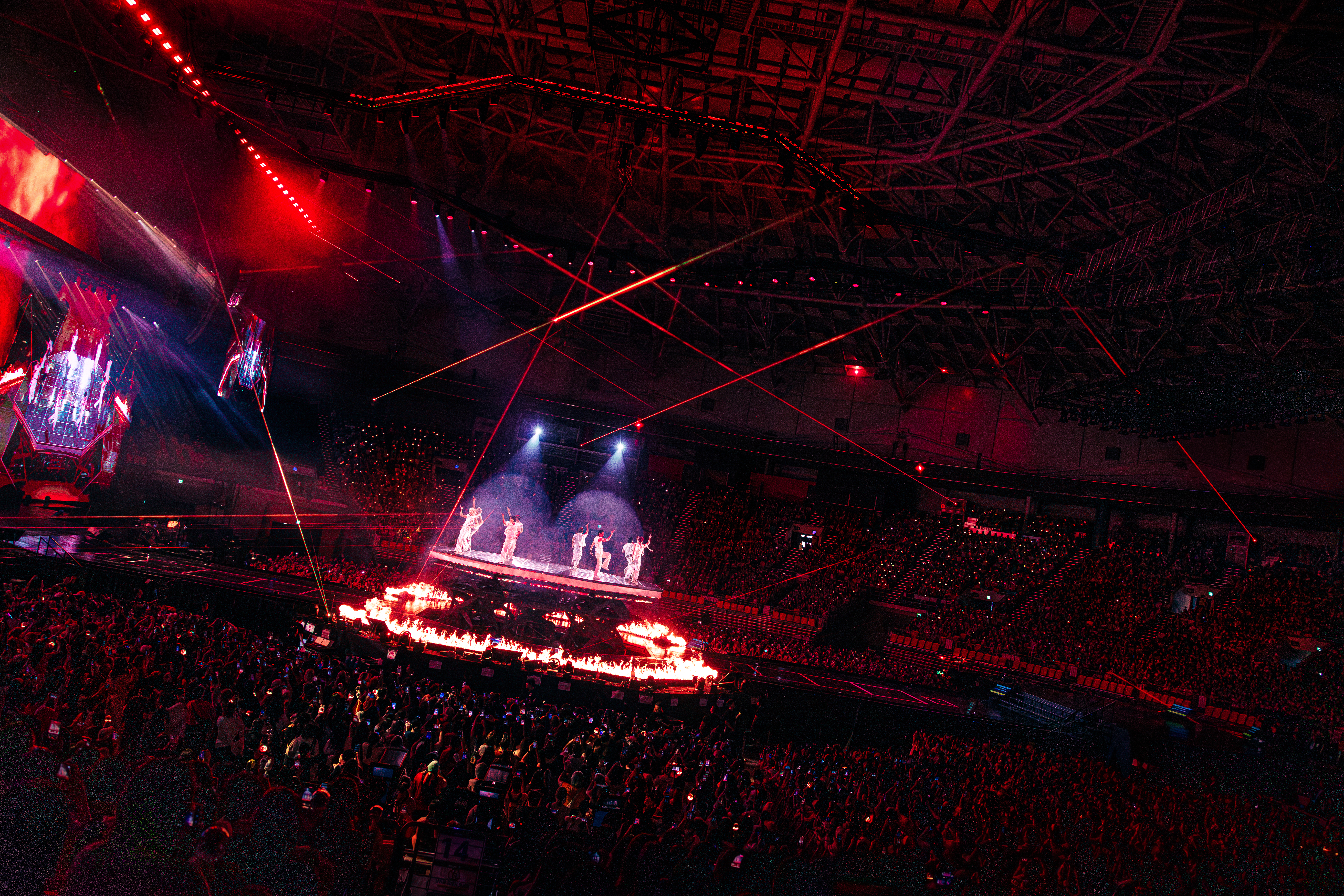 Stray Kids World Tour Run it